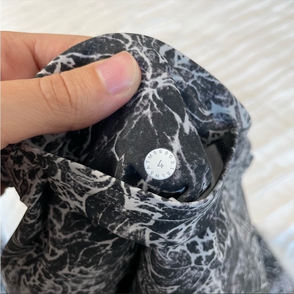 Lululemon fast and free 25” legging - Picture 6 of 7